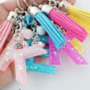 Meet your Posher, Leila